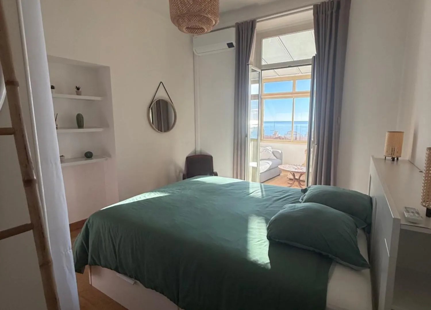 Apartment Frontiere De Monaco 3 Pieces Vue Mer Cap-d'Ail